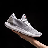 35-46 Light Weight Cheap Men Sport Shoes White Lace Up Men Women Shoes 2020 New Classic Trainers Comfort Running Shoes Unisex